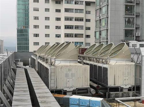 低噪音<a href=http://m.zgljsb.com target=_blank class=infotextkey>冷卻塔降噪</a>