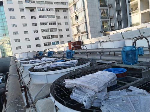 低速大風量<a href=http://m.zgljsb.com/peijian/fan/ target=_blank class=infotextkey>冷卻塔風機</a>