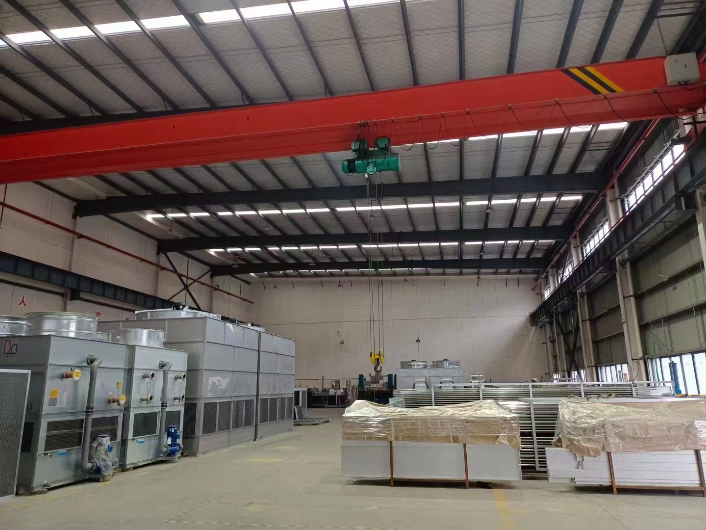 <a href=http://m.zgljsb.com/product/bishi/ target=_blank class=infotextkey>閉式冷卻塔</a>噪聲控制